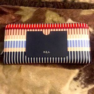 Lauren Ralph Lauren Lindley Contntl Snap Wallet